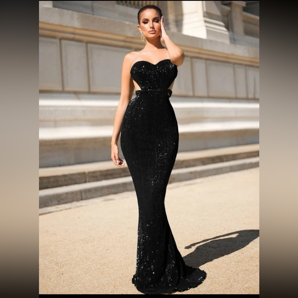Strapless Black Sequin Mermaid Evening Dress